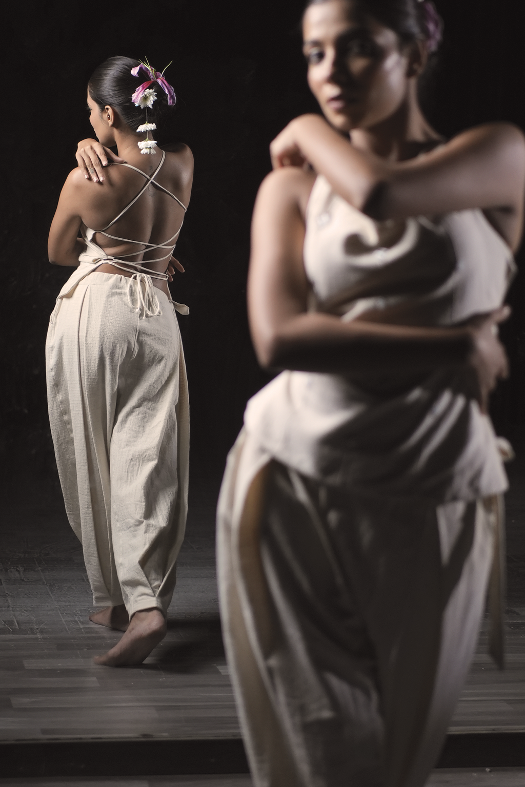 Atayi Pleated Pants
