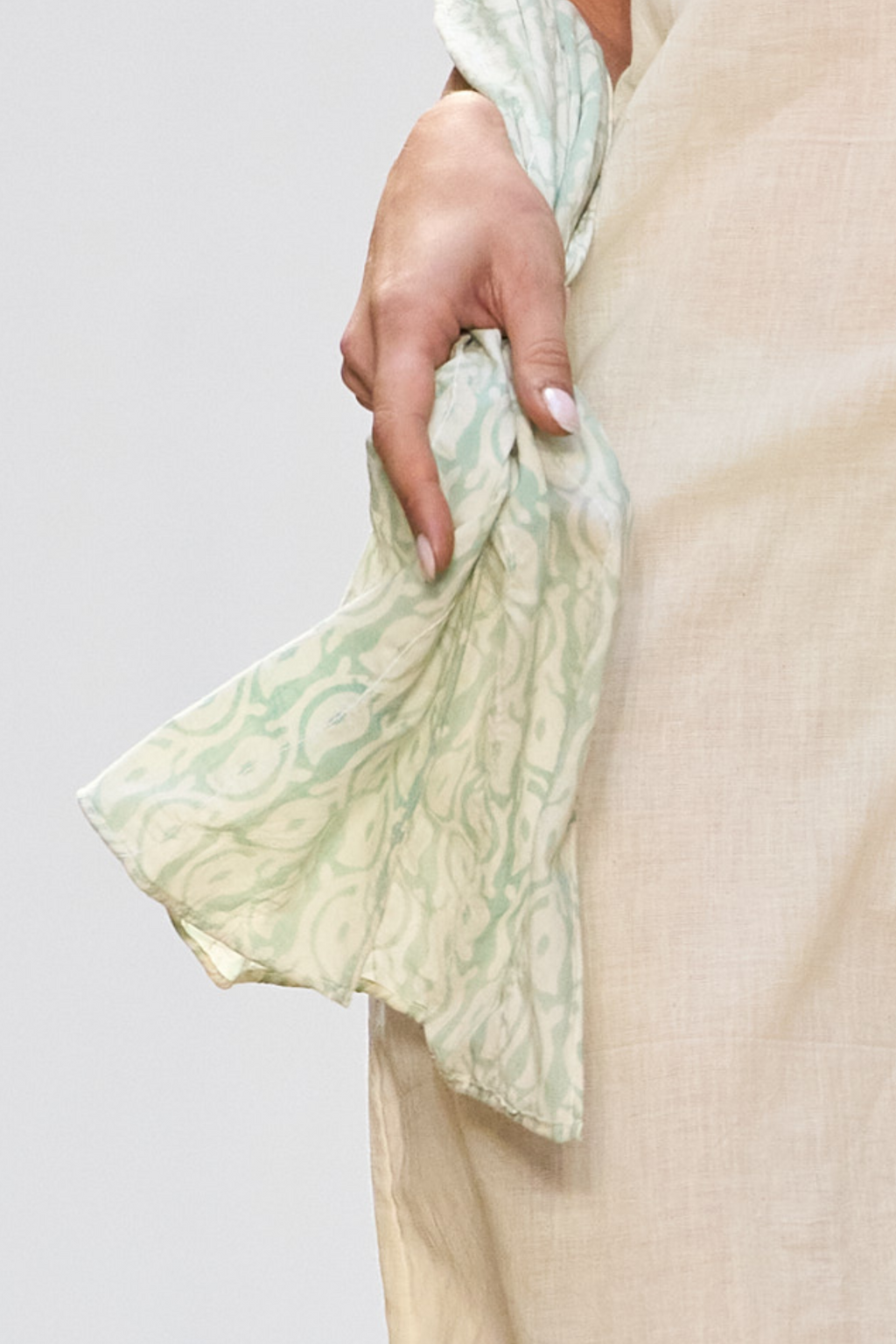 Manjari Dupatta